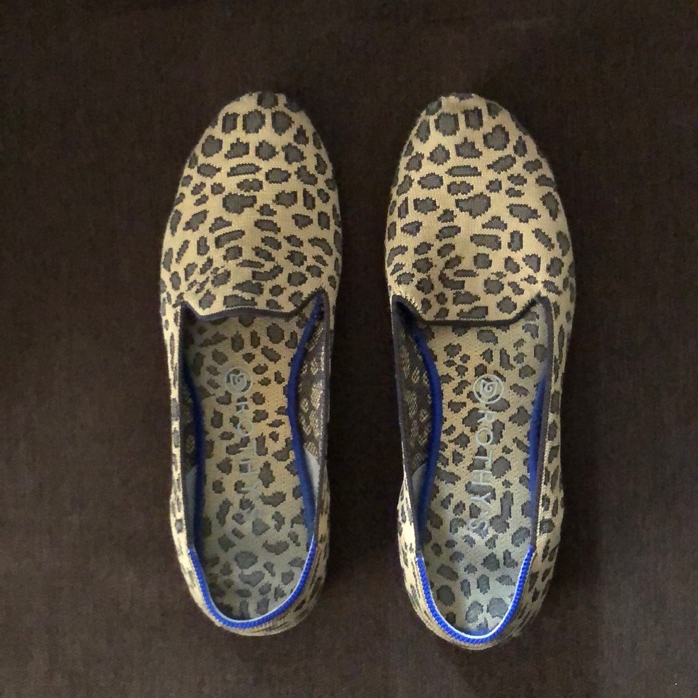 Rothys Sized 10 Loafer in Leopard Print - Used